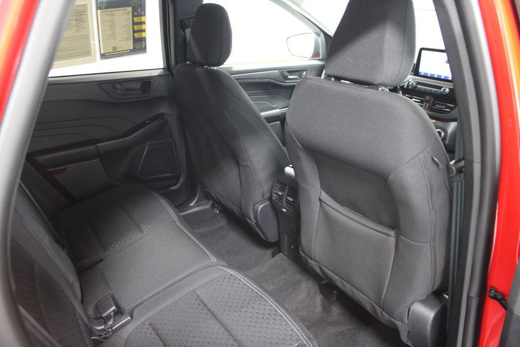 Used 2024 Ford Escape Active image 31