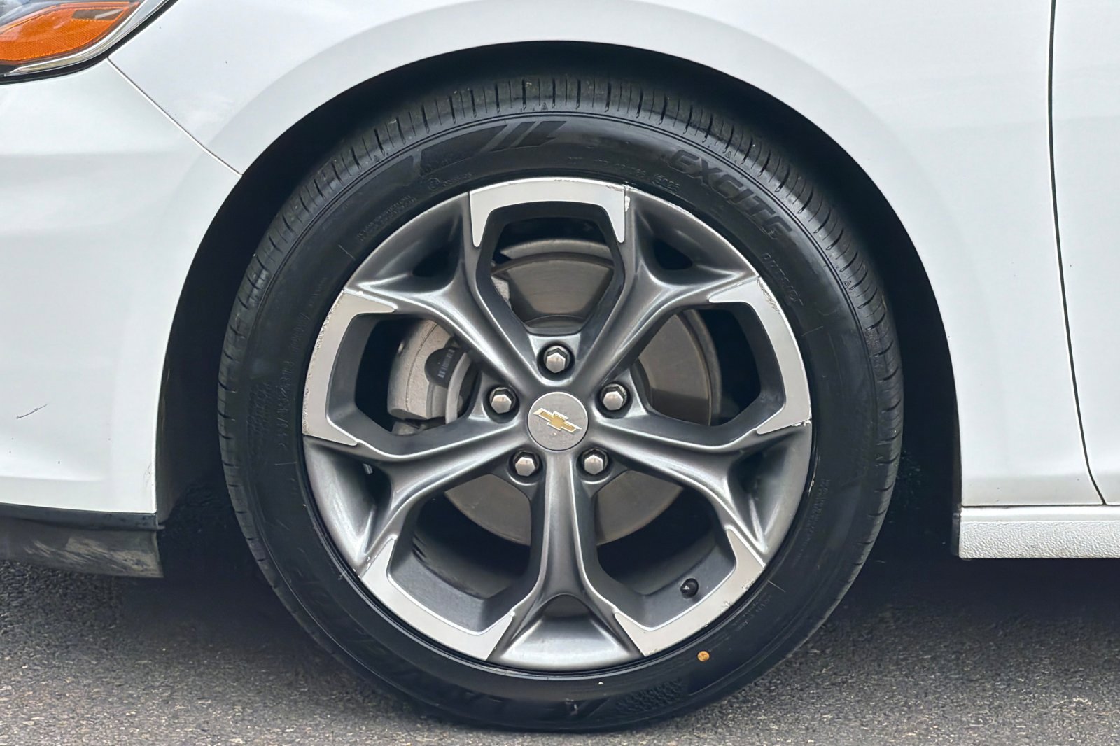 Used 2024 Chevrolet Malibu LT FWD image 24