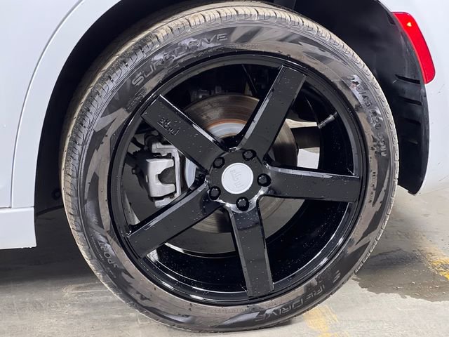 Used 2023 Chrysler 300 Touring L w/ Popular Equipment Group image 45