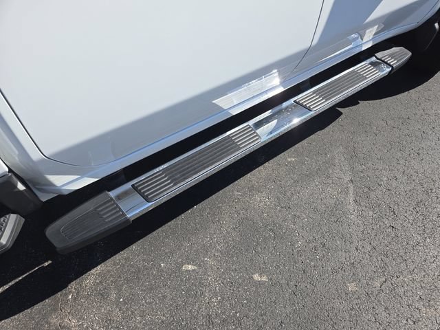 Used 2025 Chevrolet Silverado 2500 LT AWD/4WD image 17