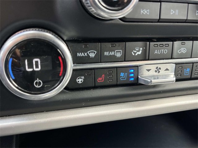 Used 2024 Ford Expedition Max XLT image 36
