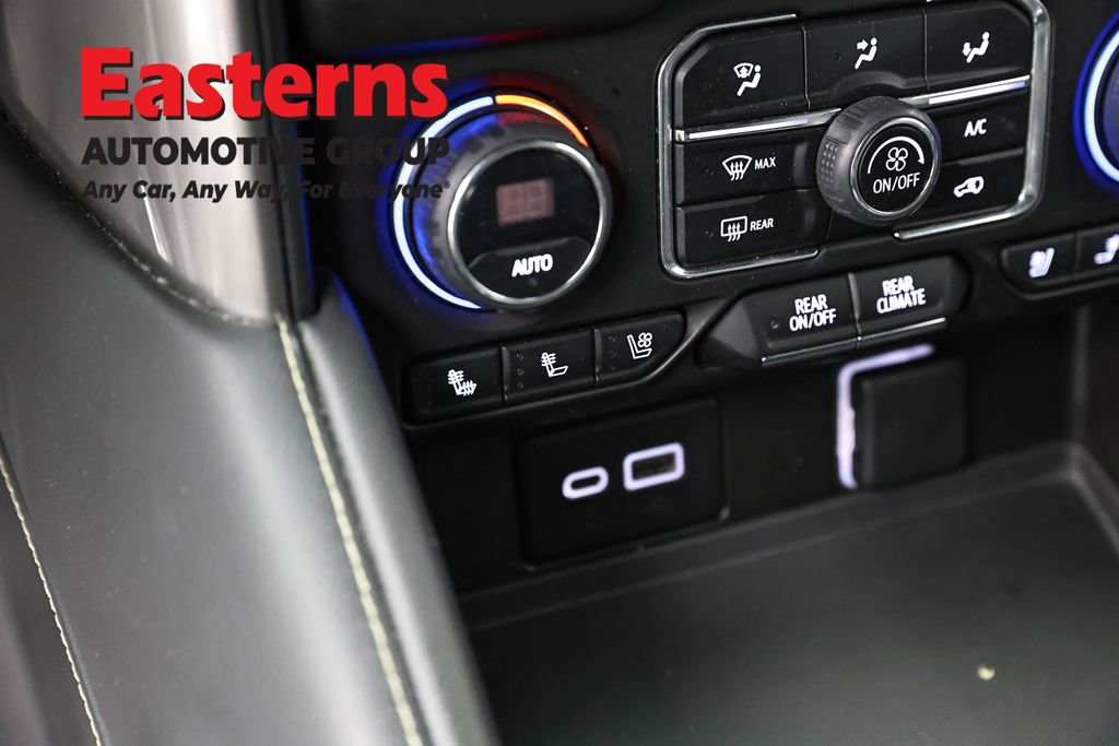 Used 2023 Chevrolet Suburban Premier RWD image 21