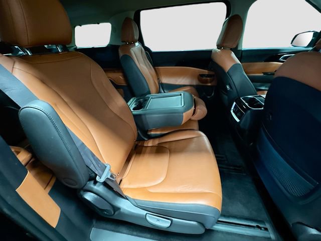 Used 2024 Kia Carnival SX FWD image 29