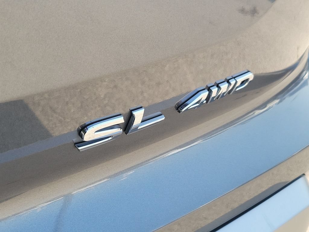 Used 2024 Nissan Pathfinder SL w/ SL Premium Package AWD/4WD image 7