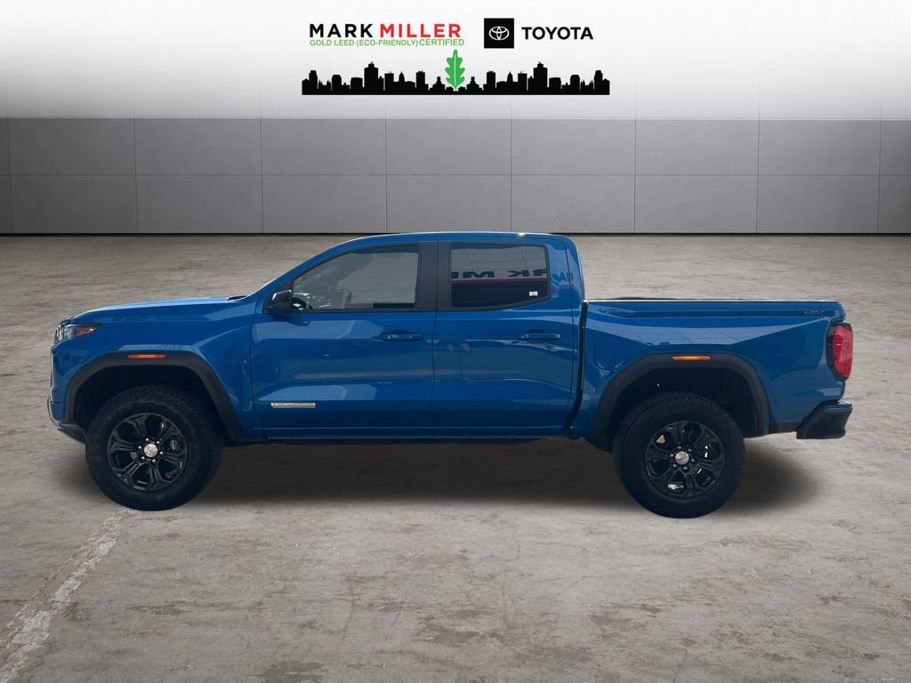 Used 2024 GMC Canyon Elevation w/ Elevation Premium Package AWD/4WD image 2