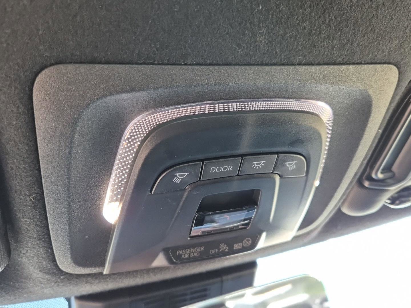 Used 2023 Toyota Corolla SE image 20