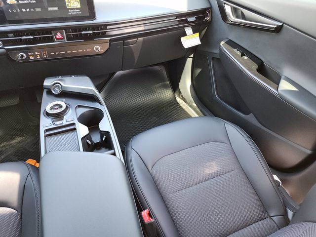 New 2026 Kia EV6 Light RWD image 18