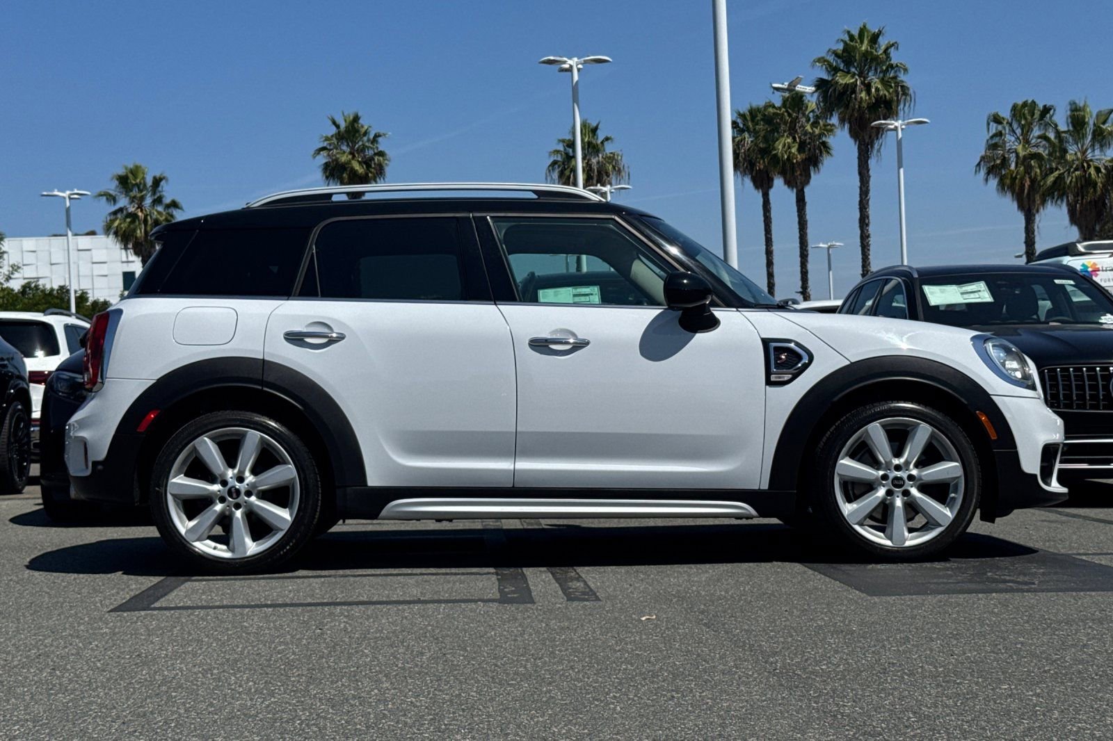 Used 2018 MINI Cooper Countryman S image 3