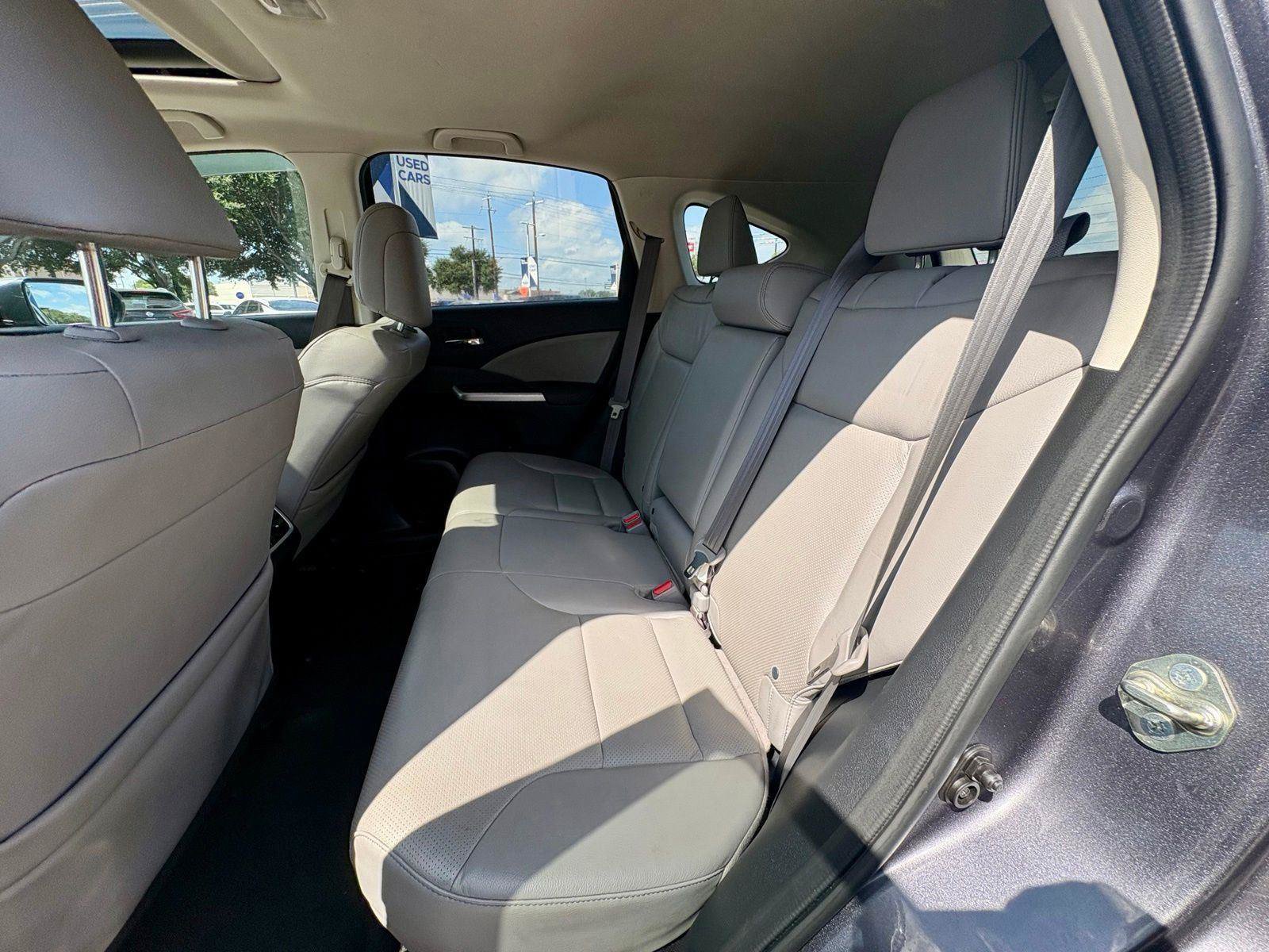 Used 2016 Honda CR-V Touring image 9