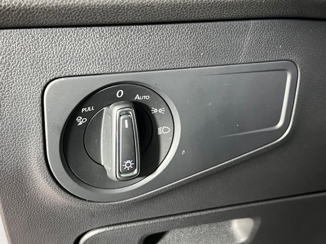 Used 2024 Volkswagen Tiguan SEL R-Line image 20