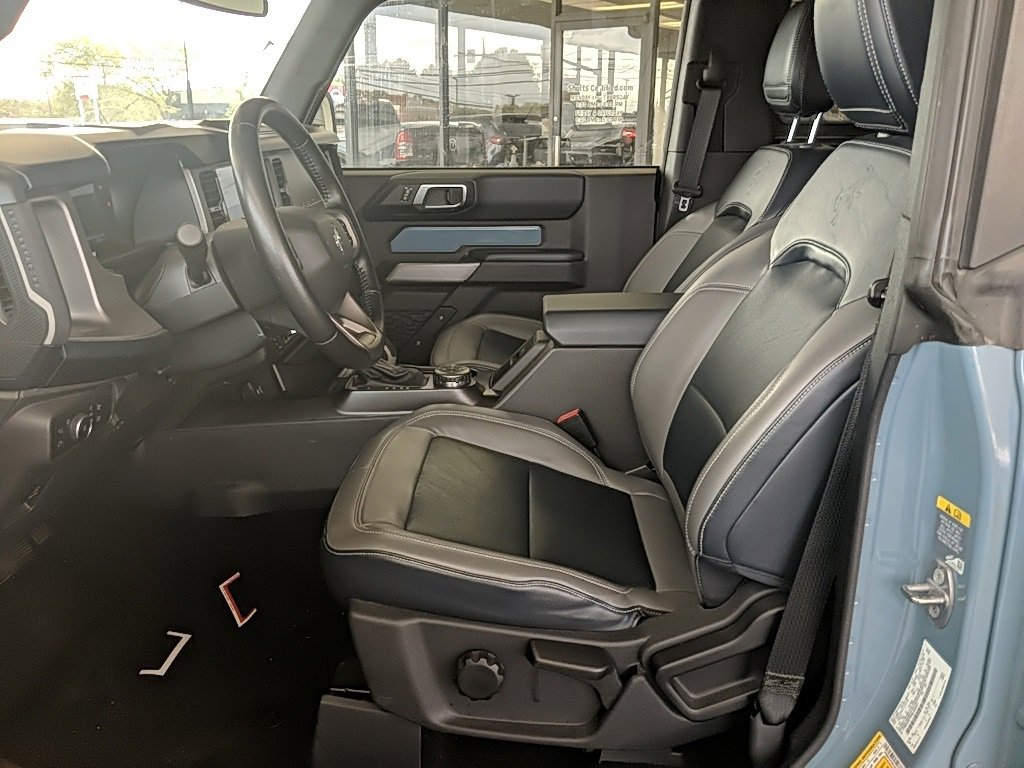 Certified 2021 Ford Bronco Outer Banks w/ Sasquatch Package image 11