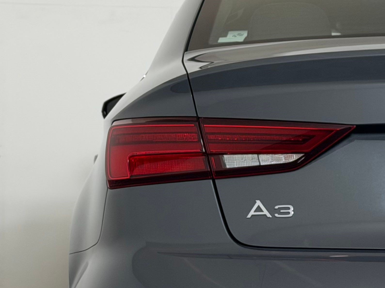 Used 2019 Audi A3 2.0T Premium Plus AWD/4WD image 28