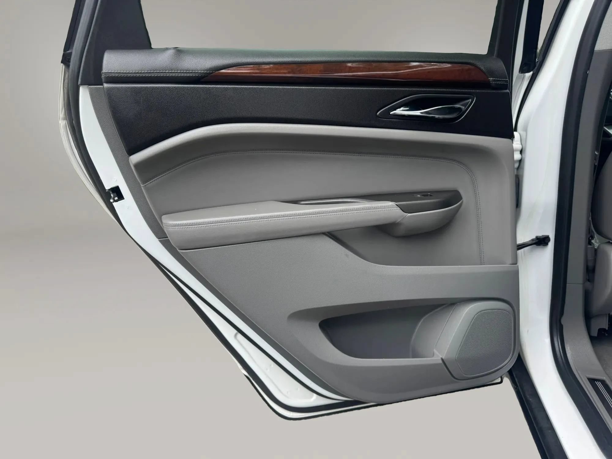 Used 2012 Cadillac SRX Premium FWD image 5