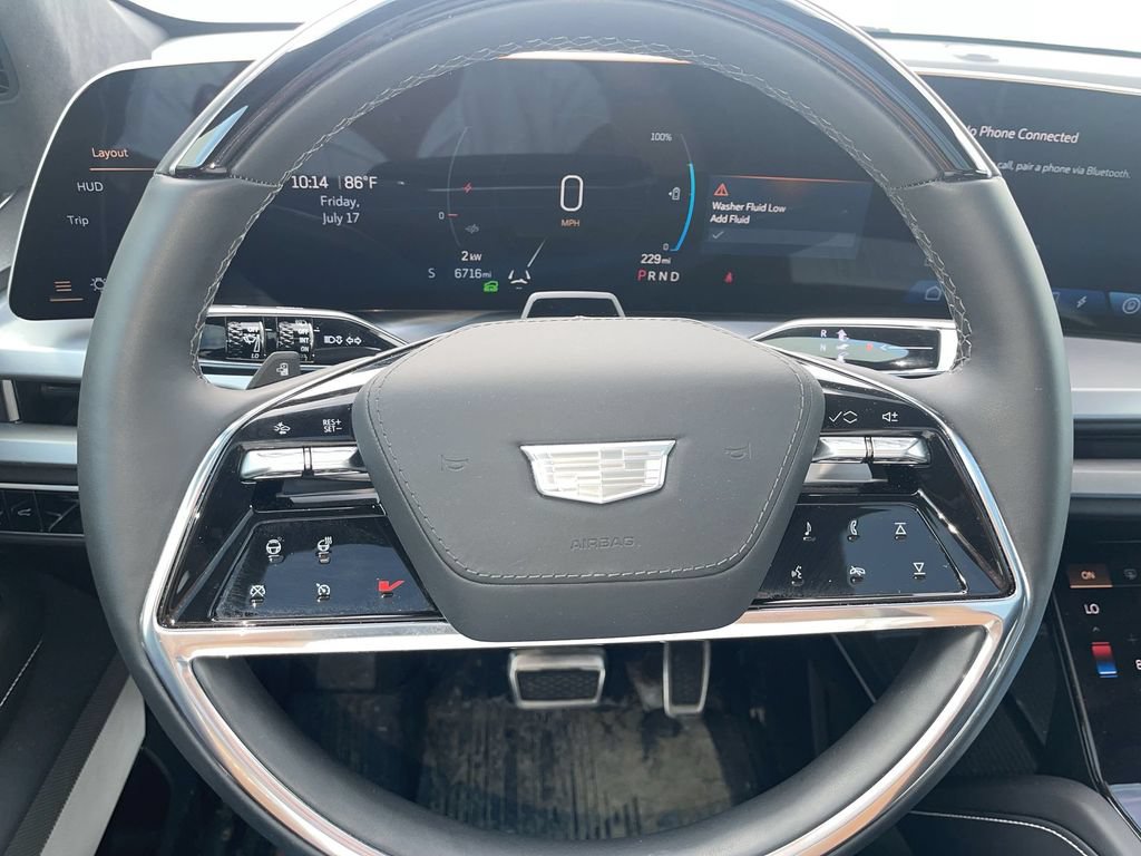 Certified 2026 Cadillac Vistiq Luxury w/ LPO, Floor Liner Package AWD/4WD image 20