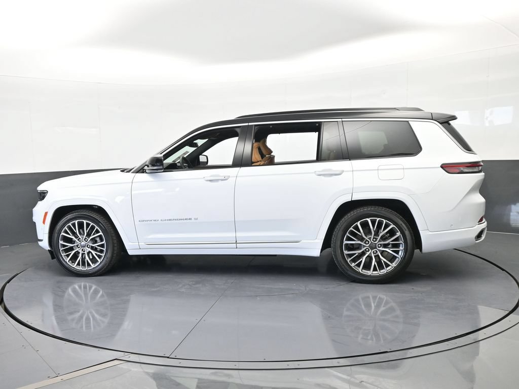 New 2025 Jeep Grand Cherokee L Summit AWD/4WD image 3