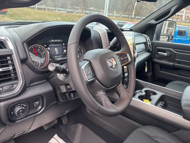 New 2026 RAM 2500 Big Horn AWD/4WD image 9