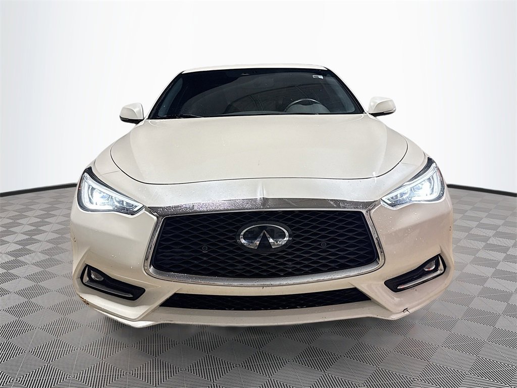 Used 2022 INFINITI Q60 3.0t Luxe w/ Style Package image 2