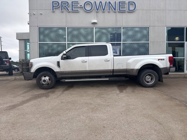 Used 2022 Ford F350 Lariat w/ Lariat Value Package image 1