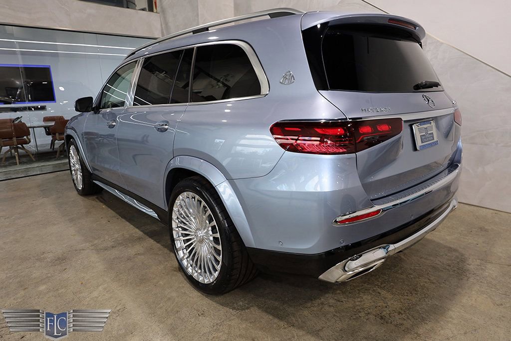 Used 2025 Mercedes-Benz Maybach GLS 600 4MATIC image 8