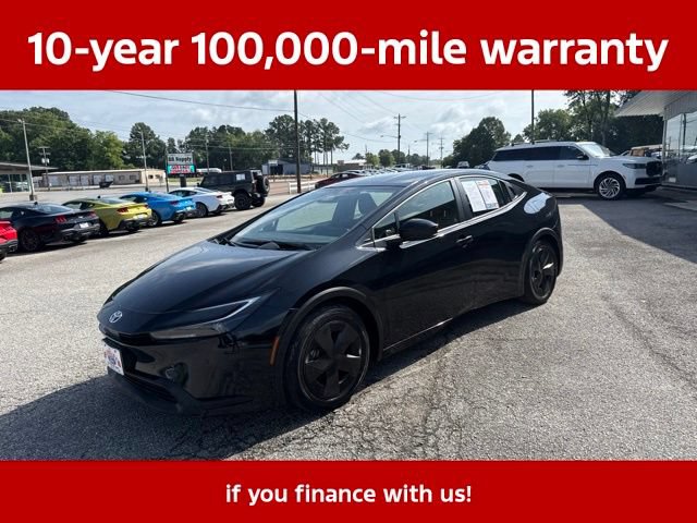 Used 2025 Toyota Prius LE FWD image 4