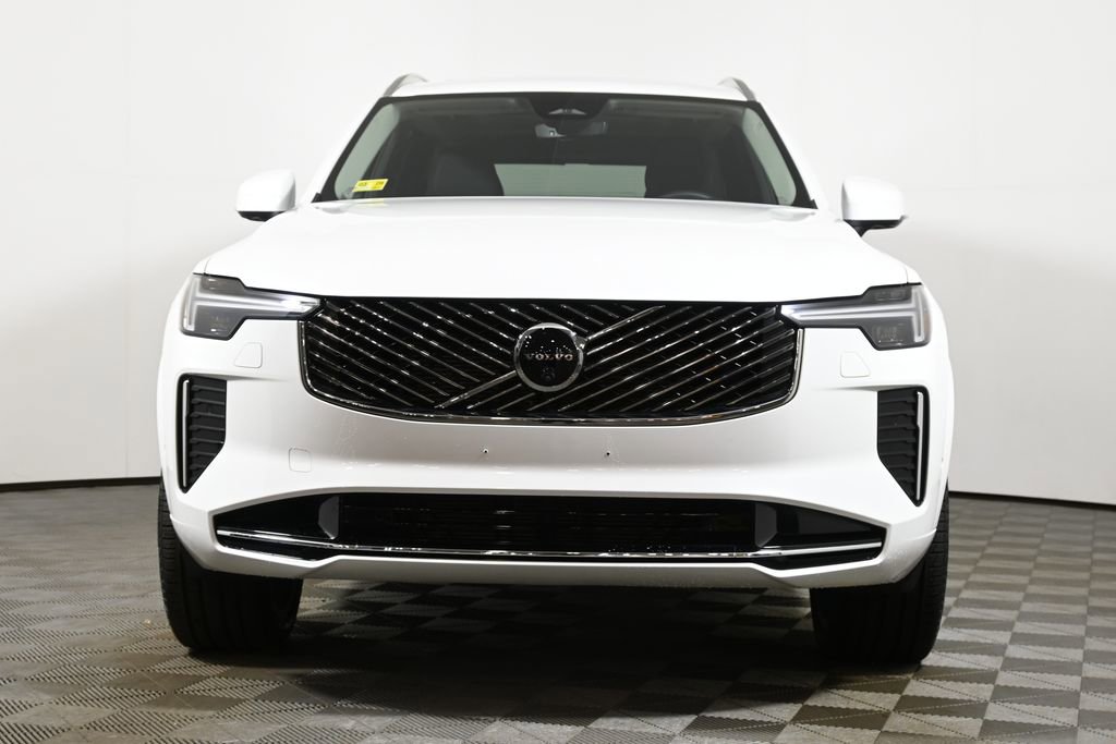 Used 2025 Volvo XC90 B5 Plus w/ Protection Package Premier image 10