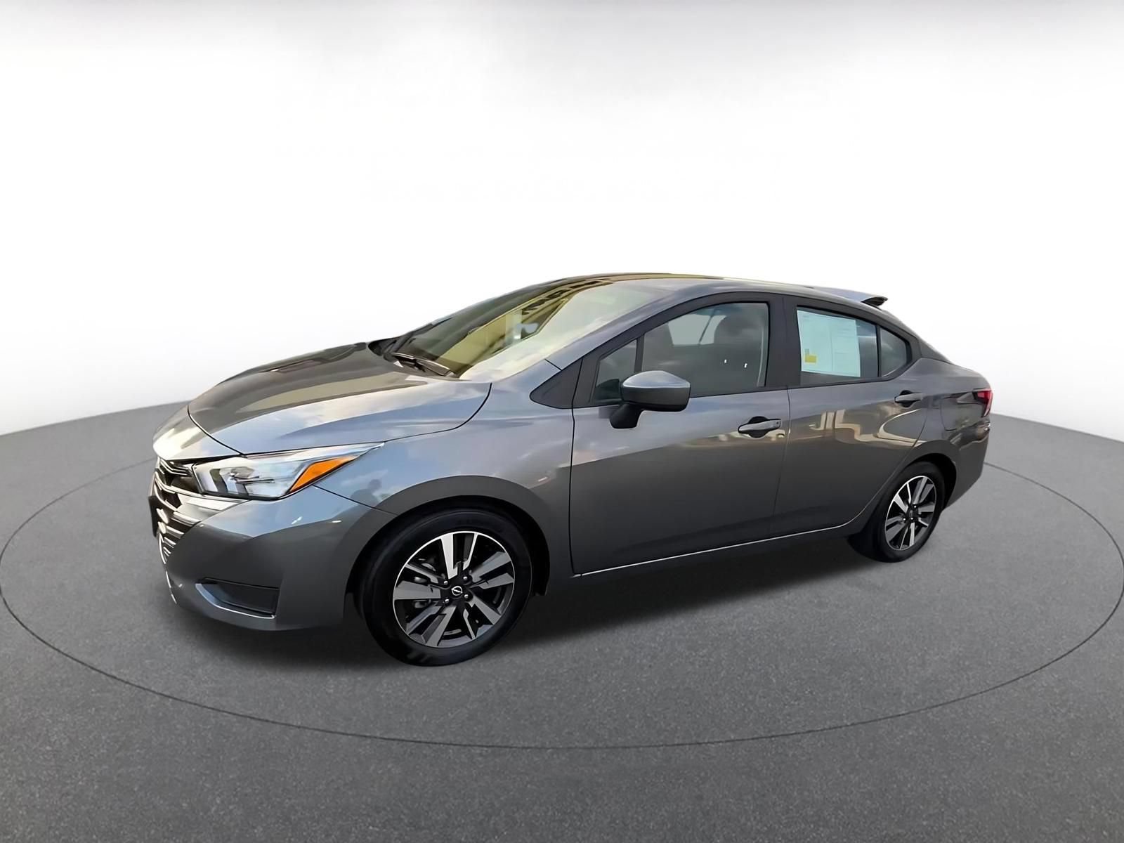 Used 2025 Nissan Versa SV FWD image 6