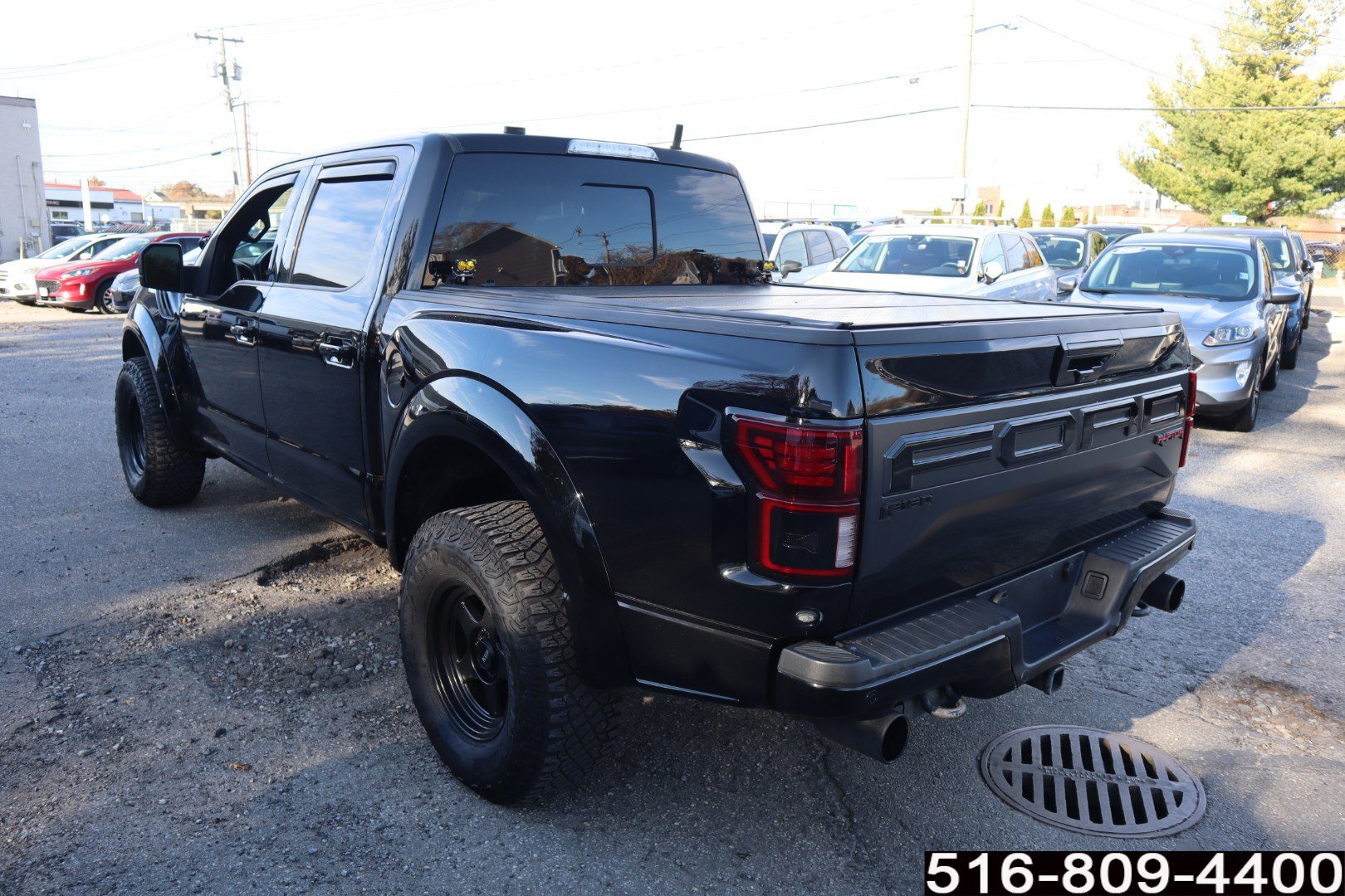 Used 2018 Ford F150 Raptor w/ Equipment Group 802A Luxury image 9