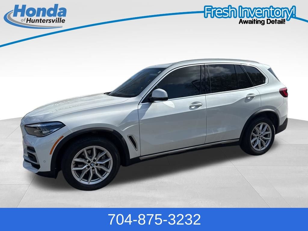 Used 2023 BMW X5 xDrive40i w/ Premium Package image 5