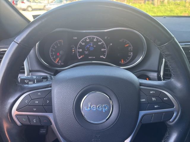 Used 2019 Jeep Grand Cherokee Limited AWD/4WD image 16