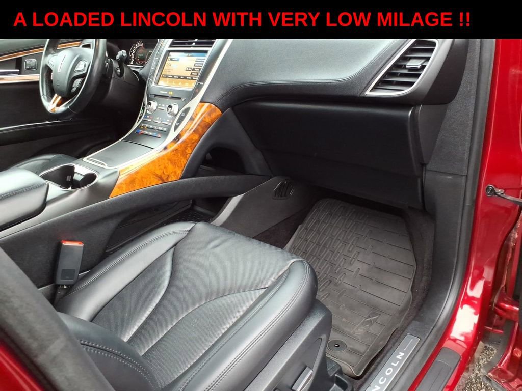 Used 2017 Lincoln MKX Reserve w/ Lincoln MKX Climate Package image 9