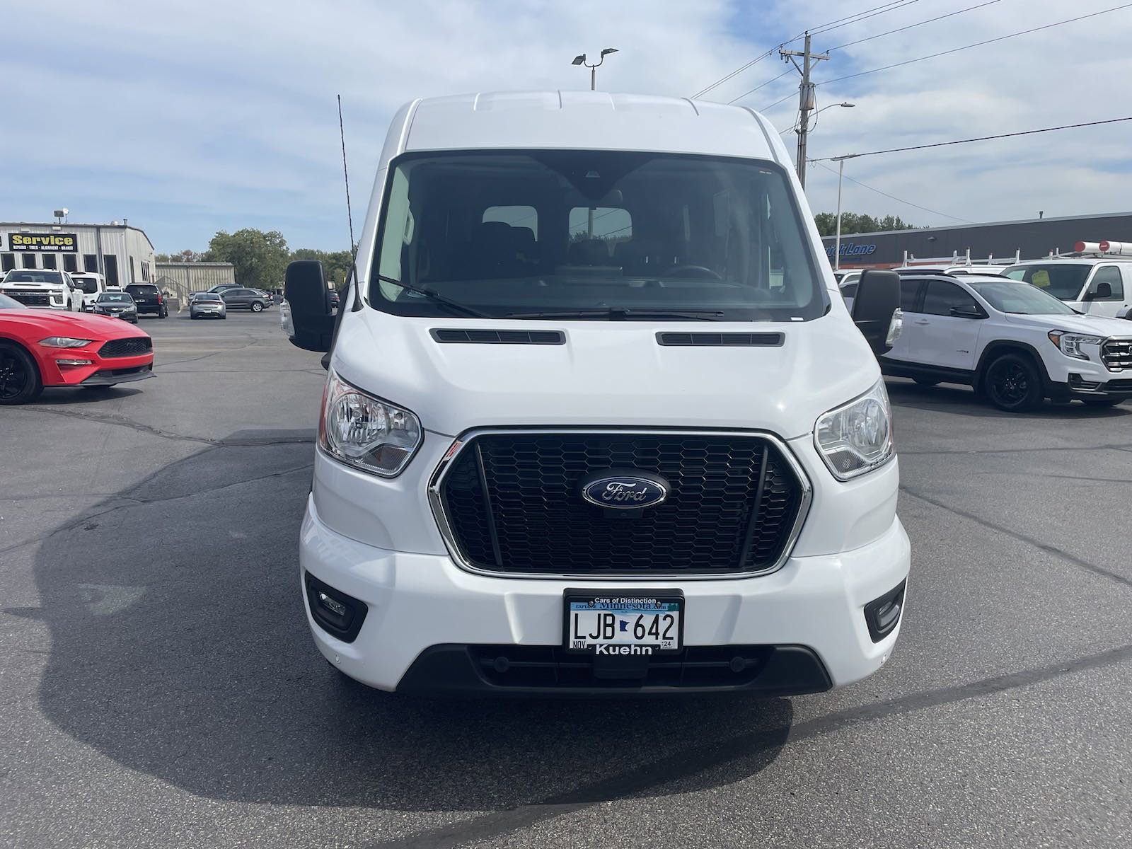 Used 2022 Ford Transit 350 XLT image 3