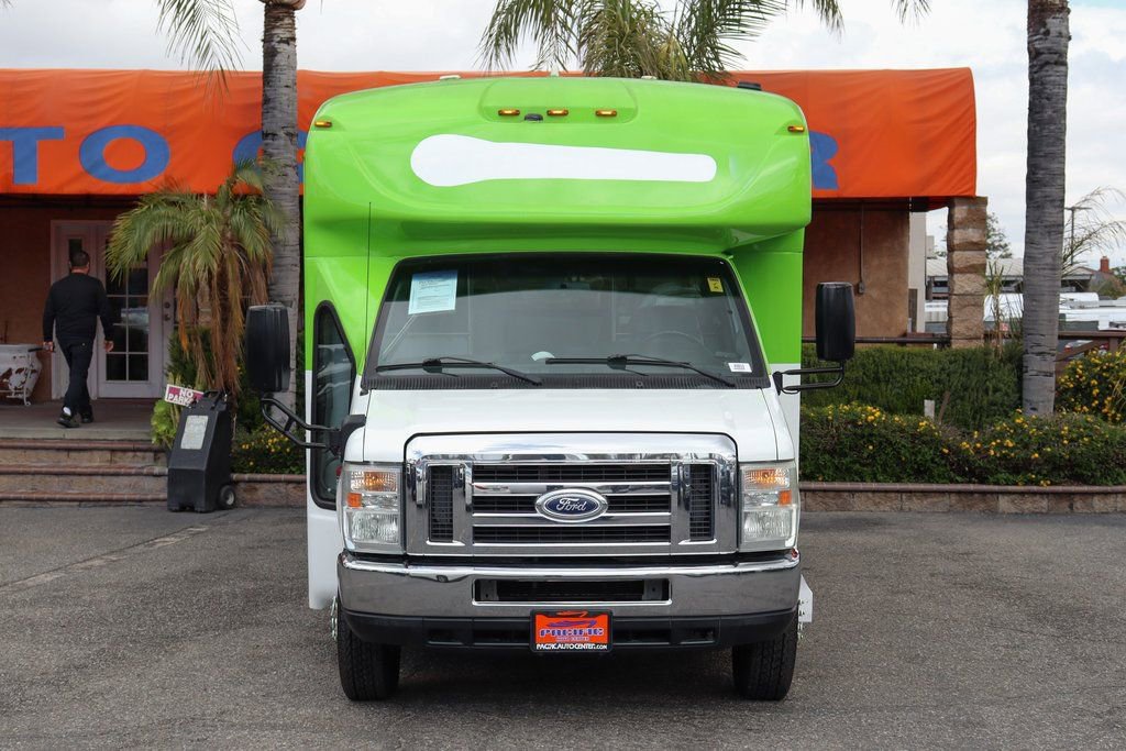 Used 2015 Ford E-450 and Econoline 450 Super Duty w/ Shuttle Bus Prep Package image 3