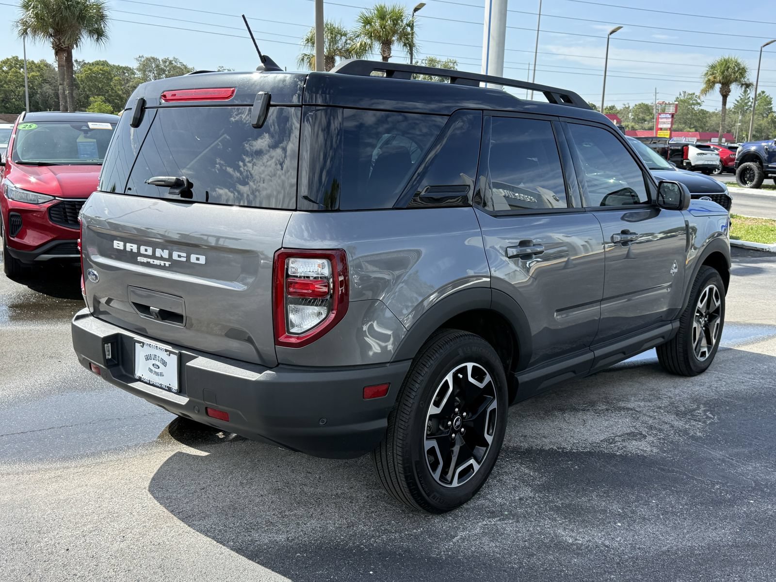 Certified 2023 Ford Bronco Sport Outer Banks w/ Tech Package AWD/4WD image 5