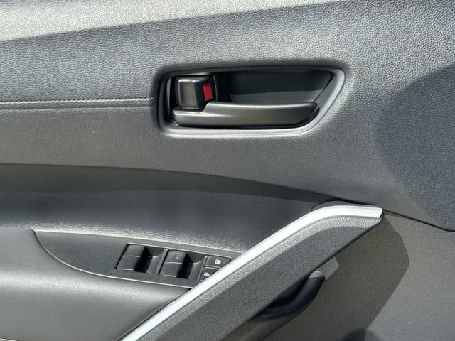 Certified 2026 Toyota Corolla Cross LE FWD image 25