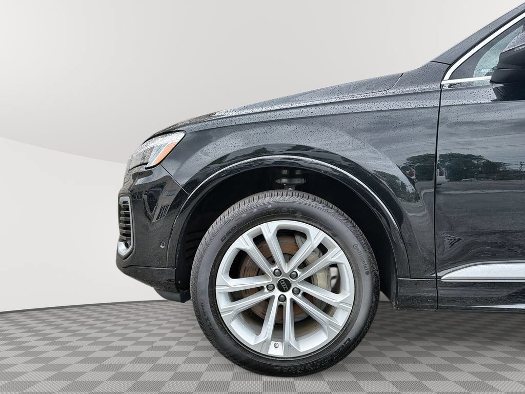 Used 2025 Audi Q7 3.0T Premium Plus AWD/4WD image 19