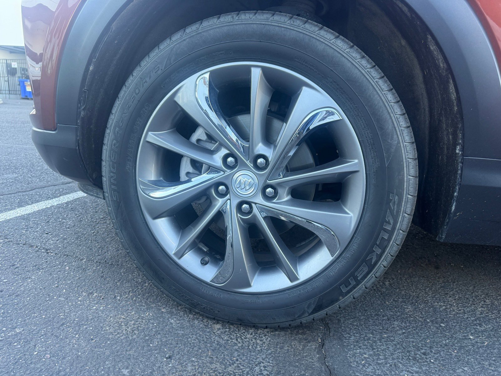 Used 2021 Buick Encore GX Essence w/ Advanced Technology Package image 5