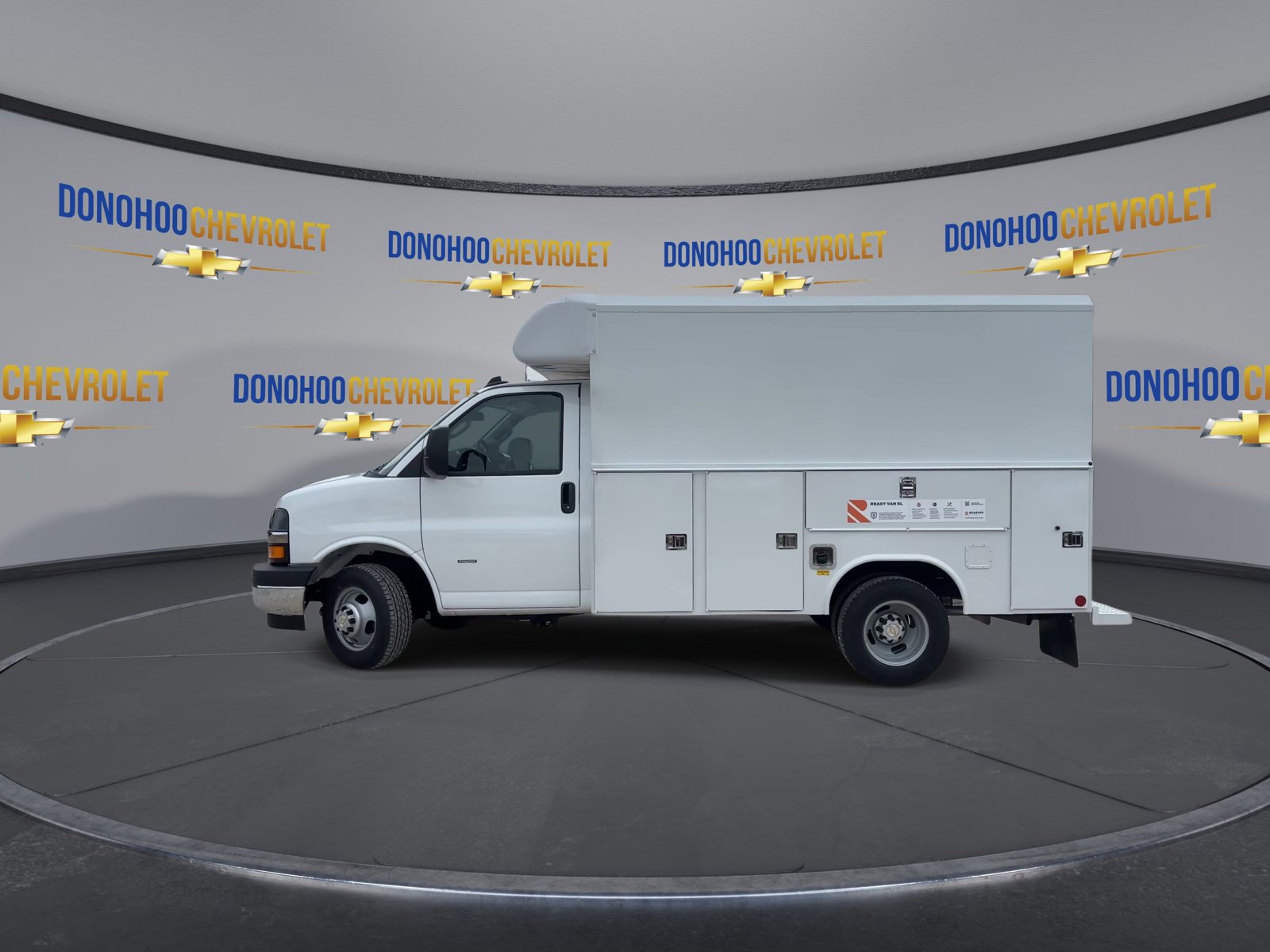 New 2025 Chevrolet Express 3500 w/ Power Convenience Package image 5