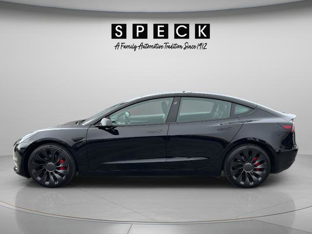Used 2023 Tesla Model 3 Performance image 2