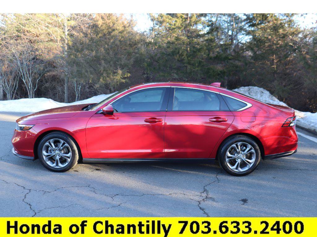 Used 2024 Honda Accord EX image 4