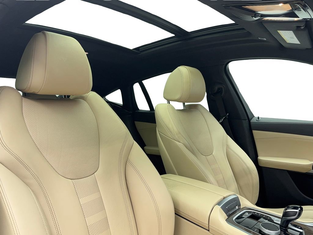 Used 2021 BMW X6 xDrive40i w/ M Sport Package image 48