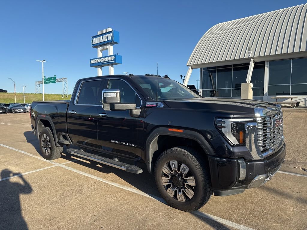 Used 2024 GMC Sierra 2500 Denali w/ Denali Reserve Package image 3