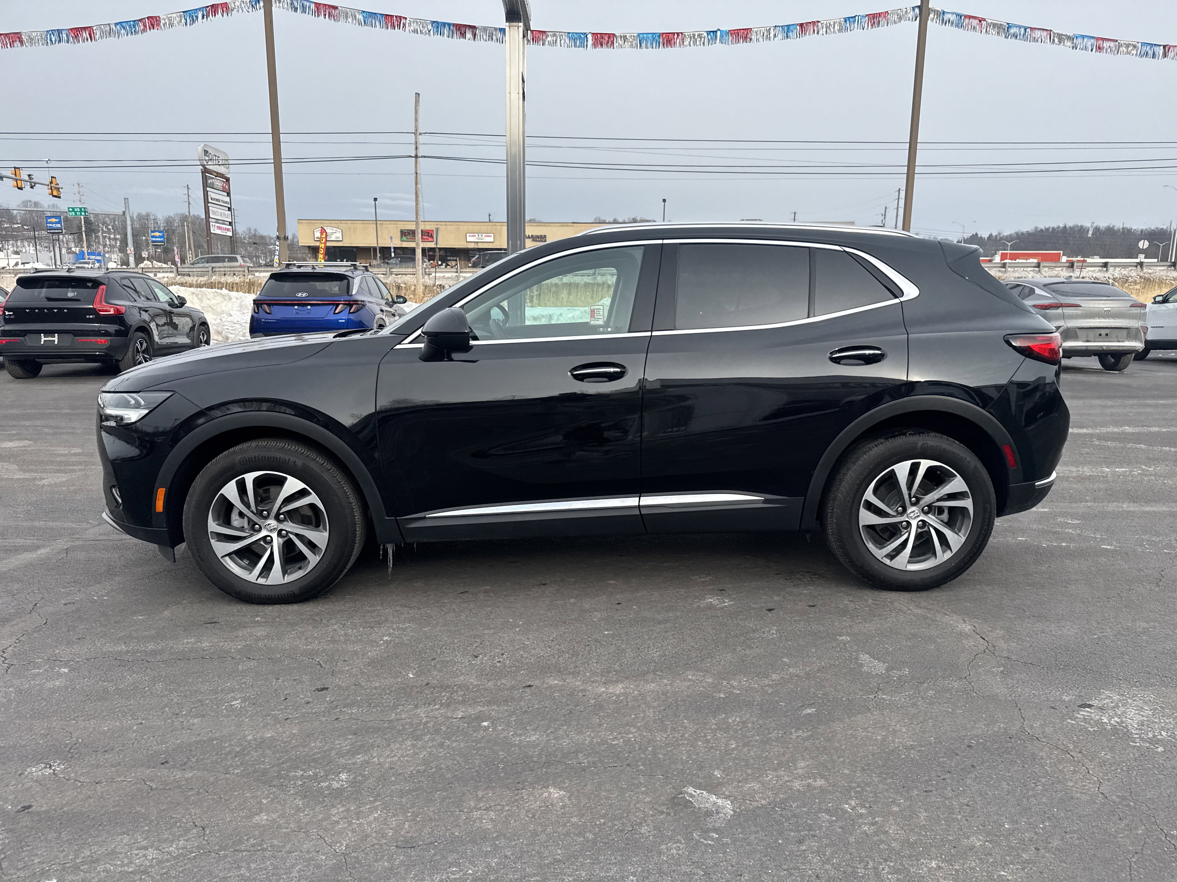 Used 2023 Buick Envision Essence image 7