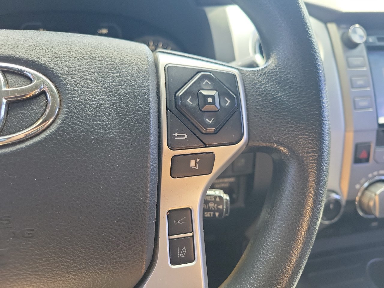 Used 2019 Toyota Tundra SR5 w/ TRD Off Road Package AWD/4WD image 19