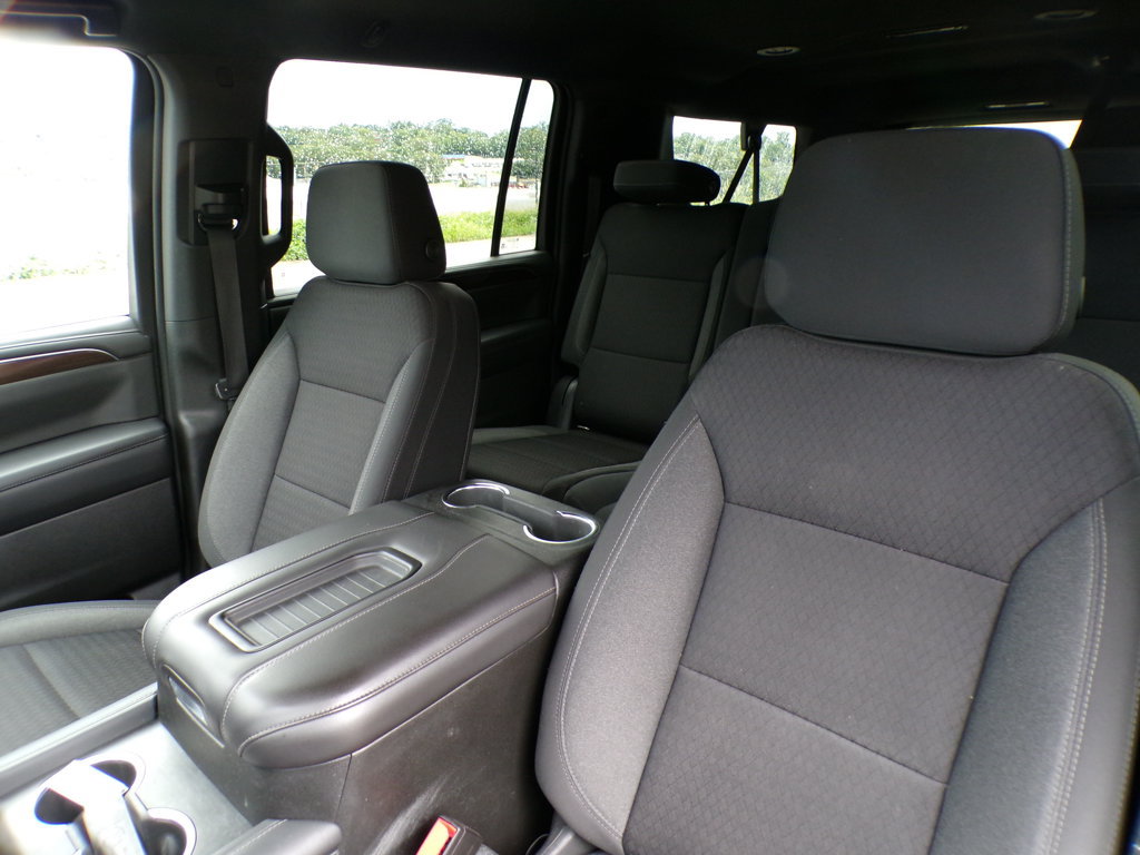 Used 2022 GMC Yukon XL SLE AWD/4WD image 11