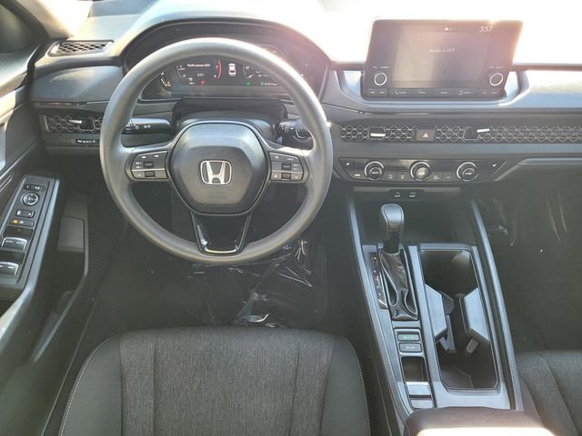 Used 2025 Honda Accord SE image 25