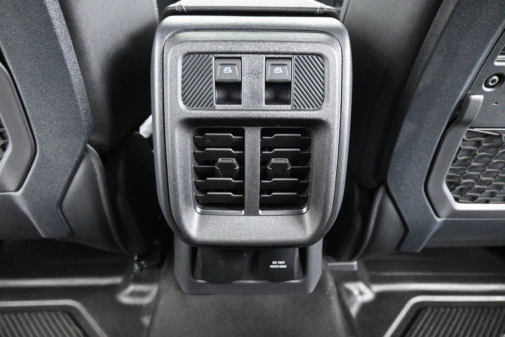 New 2026 Ford Bronco Badlands AWD/4WD image 18