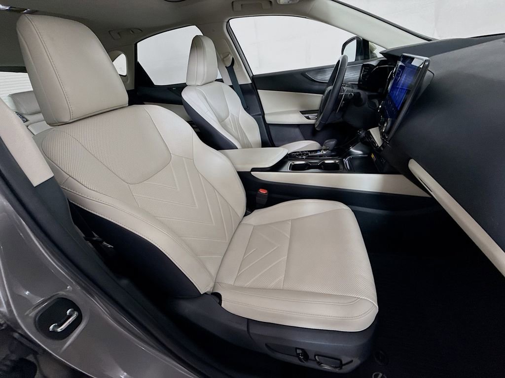 Certified 2025 Lexus NX 450h+ AWD w/ Luxury Package image 29