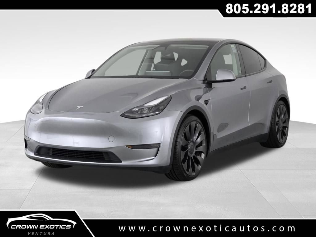 Used 2024 Tesla Model Y Performance image 3