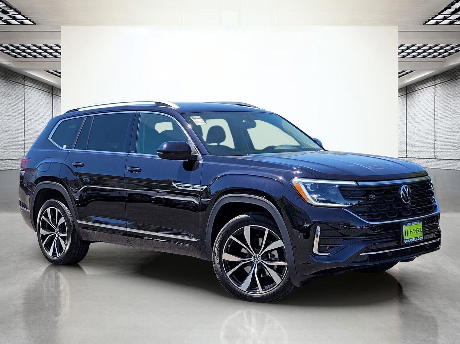 New 2025 Volkswagen Atlas SEL Premium R-Line image 2