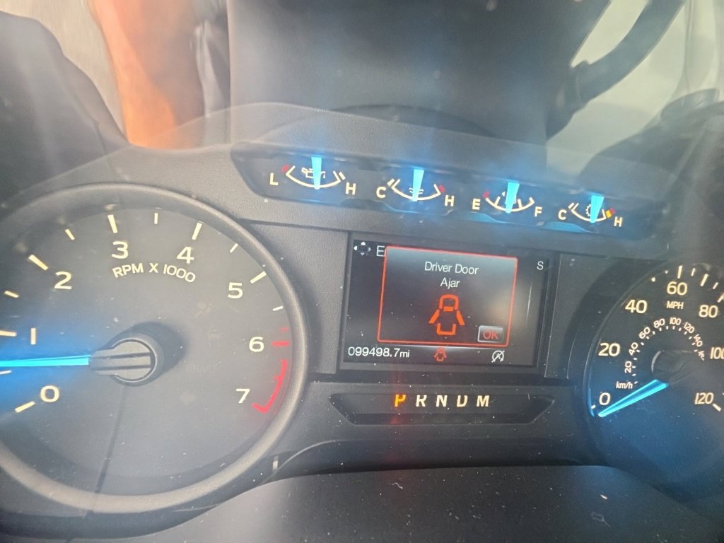 Used 2018 Ford F150 XL w/ Equipment Group 101A Mid AWD/4WD image 15